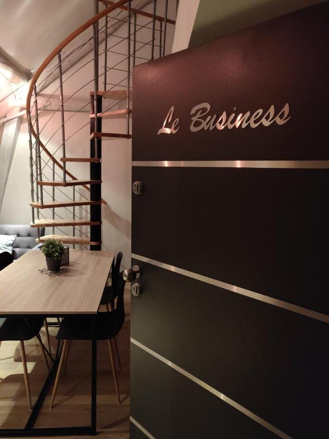 사르게민즈 Le Business, Duplex Moderne Special Pro De Passage 아파트 외부 사진